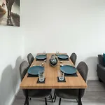 Stylish Apartment With Wifi And Easy Access To Central London