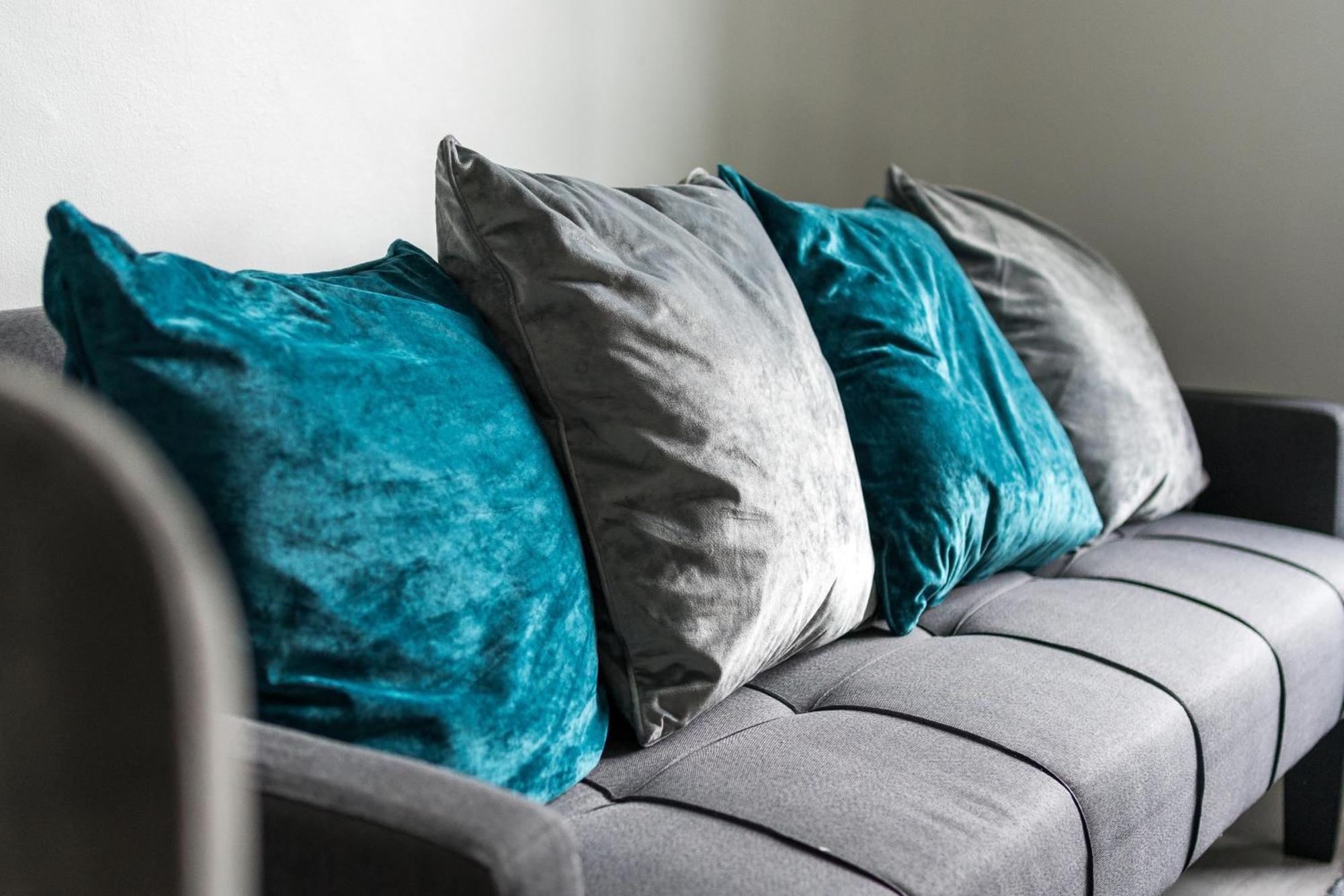 Apartment Stylish With Wifi And Easy Access To *